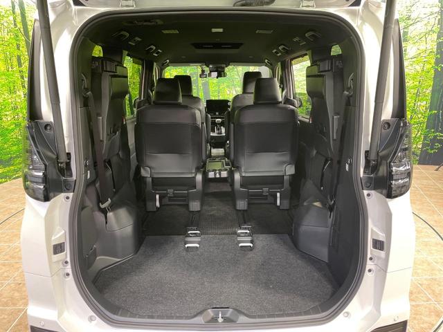 ヴォクシー ハイブリッドS-Z フルエアロ 快適利便 10.5型ナビ 両側電動ドア バックカメラ 衝突軽減 100V電源 レーダークルーズ 禁煙車 電動リアゲート ハーフレザーシート ドラレコ コーナーセンサー LEDヘッド(11枚目)