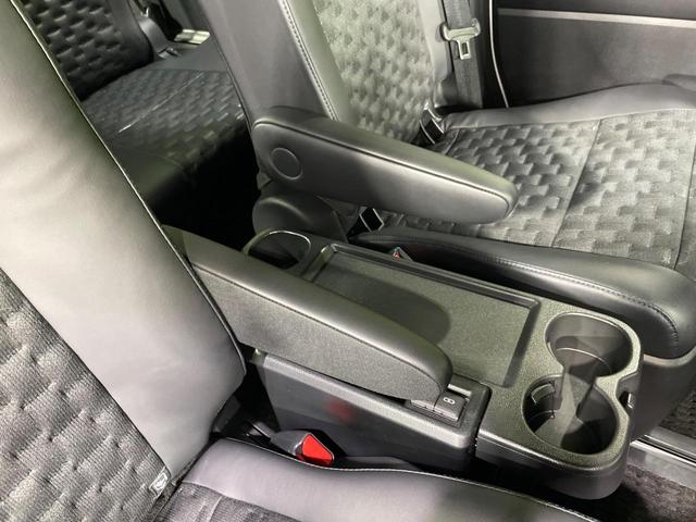 ヴォクシー ハイブリッドS-Z フルエアロ 快適利便 10.5型ナビ 両側電動ドア バックカメラ 衝突軽減 100V電源 レーダークルーズ 禁煙車 電動リアゲート ハーフレザーシート ドラレコ コーナーセンサー LEDヘッド(68枚目)