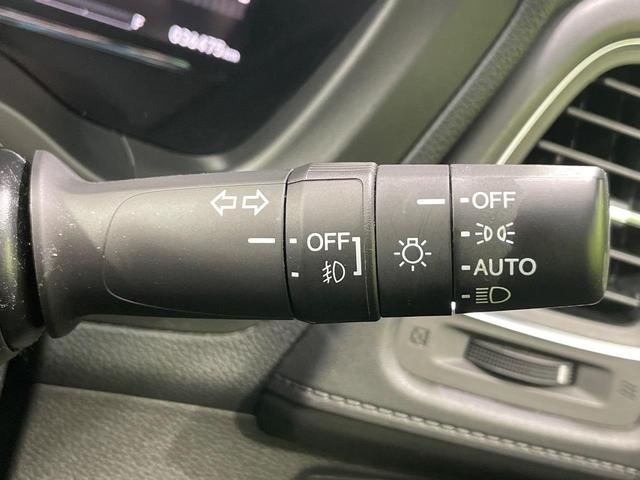 ヴェゼル ハイブリッドＺ・ホンダセンシング　純正ＳＤナビ　バックカメラ　衝突被害軽減システム　レーダークルーズ　禁煙車　ドラレコ　スマートキー　ＬＥＤヘッド　ビルトインＥＴＣ　車線逸脱警報　オートライト　デュアルエアコン　純正１７インチアルミ（41枚目）