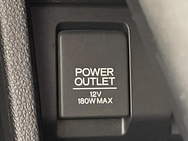 ヴェゼル ハイブリッドＺ・ホンダセンシング　純正ＳＤナビ　バックカメラ　衝突被害軽減システム　レーダークルーズ　禁煙車　ドラレコ　スマートキー　ＬＥＤヘッド　ビルトインＥＴＣ　車線逸脱警報　オートライト　デュアルエアコン　純正１７インチアルミ（51枚目）