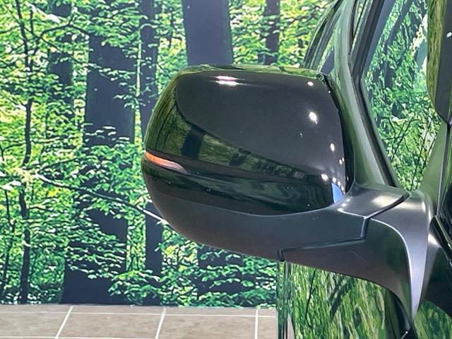 ヴェゼル ハイブリッドＺ・ホンダセンシング　純正ＳＤナビ　バックカメラ　衝突被害軽減システム　レーダークルーズ　禁煙車　ドラレコ　スマートキー　ＬＥＤヘッド　ビルトインＥＴＣ　車線逸脱警報　オートライト　デュアルエアコン　純正１７インチアルミ（52枚目）