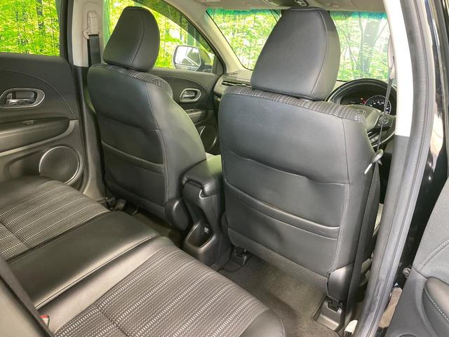 ヴェゼル ハイブリッドＺ・ホンダセンシング　純正ＳＤナビ　バックカメラ　衝突被害軽減システム　レーダークルーズ　禁煙車　ドラレコ　スマートキー　ＬＥＤヘッド　ビルトインＥＴＣ　車線逸脱警報　オートライト　デュアルエアコン　純正１７インチアルミ（64枚目）