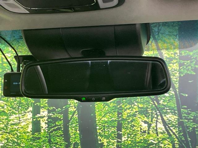 ヴェゼル ハイブリッドＺ・ホンダセンシング　純正ＳＤナビ　バックカメラ　衝突被害軽減システム　レーダークルーズ　禁煙車　ドラレコ　スマートキー　ＬＥＤヘッド　ビルトインＥＴＣ　車線逸脱警報　オートライト　デュアルエアコン　純正１７インチアルミ（68枚目）