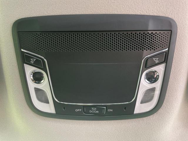 ヴェゼル ハイブリッドＺ・ホンダセンシング　純正ＳＤナビ　バックカメラ　衝突被害軽減システム　レーダークルーズ　禁煙車　ドラレコ　スマートキー　ＬＥＤヘッド　ビルトインＥＴＣ　車線逸脱警報　オートライト　デュアルエアコン　純正１７インチアルミ（69枚目）