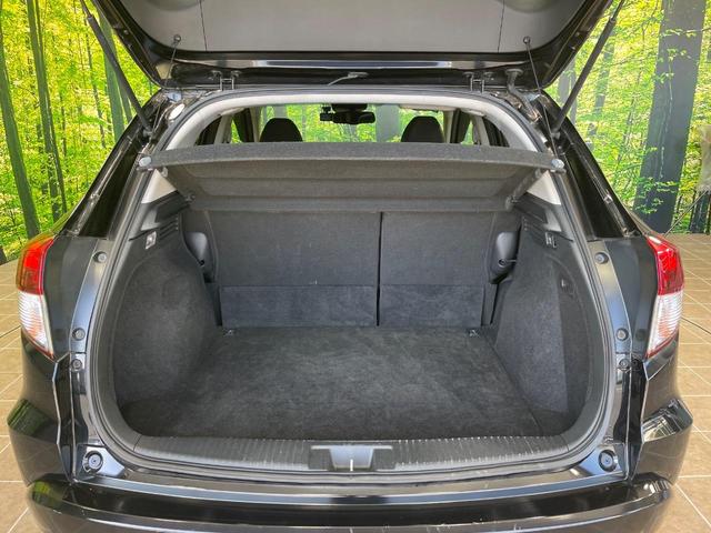 ヴェゼル ハイブリッドＺ・ホンダセンシング　純正ＳＤナビ　バックカメラ　衝突被害軽減システム　レーダークルーズ　禁煙車　ドラレコ　スマートキー　ＬＥＤヘッド　ビルトインＥＴＣ　車線逸脱警報　オートライト　デュアルエアコン　純正１７インチアルミ（71枚目）