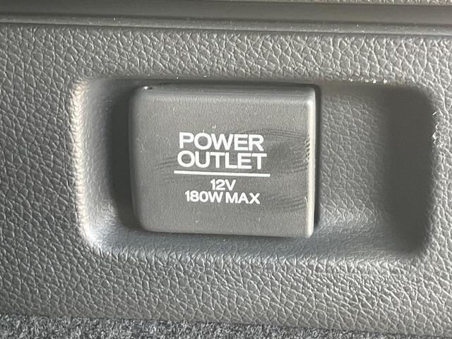 ヴェゼル ハイブリッドＺ・ホンダセンシング　純正ＳＤナビ　バックカメラ　衝突被害軽減システム　レーダークルーズ　禁煙車　ドラレコ　スマートキー　ＬＥＤヘッド　ビルトインＥＴＣ　車線逸脱警報　オートライト　デュアルエアコン　純正１７インチアルミ（74枚目）