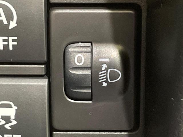 ソリオバンディット ハイブリッドMV 登録済未使用車 9型メーカーナビ 両側電動スライドドア 全周囲カメラ 衝突軽減 アダプティブクルーズ コーナーセンサー シートヒーター BSM ヘッドアップディスプレイ LEDヘッド 車線逸脱警報(38枚目)