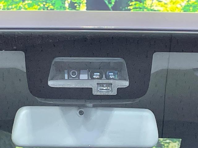 ジムニー ＸＣ　届出済未使用車　衝突軽減　コーナーセンサー　クルーズコントロール　シートヒーター　スマートキー　ＬＥＤヘッド　車線逸脱警報　革巻きハンドル　ステアリングスイッチ　オートエアコン　純正１６インチＡＷ（3枚目）