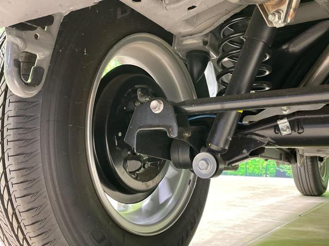 ジムニー ＸＣ　届出済未使用車　衝突軽減　コーナーセンサー　クルーズコントロール　シートヒーター　スマートキー　ＬＥＤヘッド　車線逸脱警報　革巻きハンドル　ステアリングスイッチ　オートエアコン　純正１６インチＡＷ（23枚目）