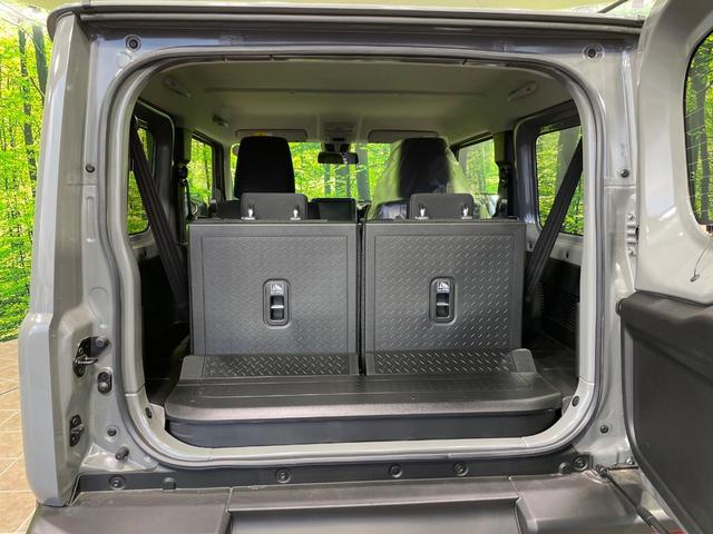 ジムニー ＸＣ　届出済未使用車　衝突軽減　コーナーセンサー　クルーズコントロール　シートヒーター　スマートキー　ＬＥＤヘッド　車線逸脱警報　革巻きハンドル　ステアリングスイッチ　オートエアコン　純正１６インチＡＷ（32枚目）