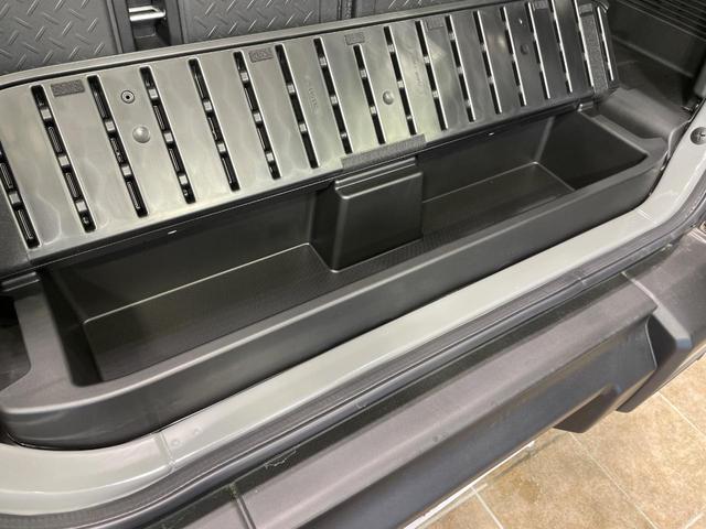 ジムニー ＸＣ　届出済未使用車　衝突軽減　コーナーセンサー　クルーズコントロール　シートヒーター　スマートキー　ＬＥＤヘッド　車線逸脱警報　革巻きハンドル　ステアリングスイッチ　オートエアコン　純正１６インチＡＷ（33枚目）