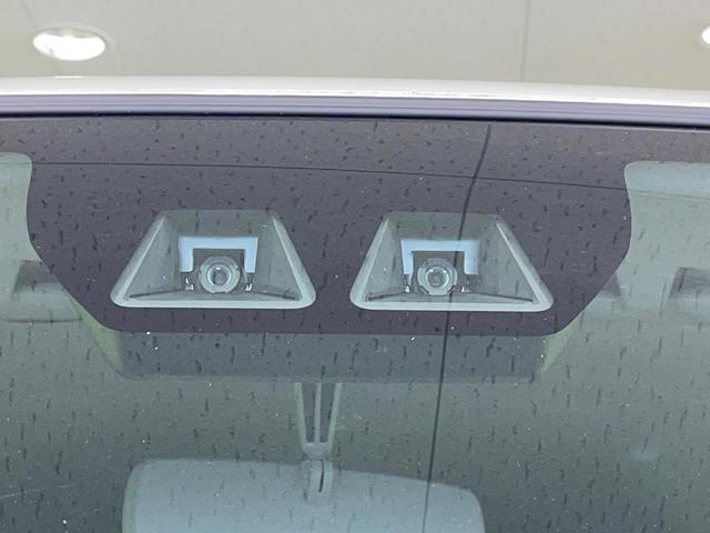 タント ファンクロスターボ　届出済未使用車　両側電動スライドドア　衝突軽減　コーナーセンサー　スマートキー　ＬＥＤヘッド　ルーフレール　オートライト　オートエアコン　純正１５インチアルミ　ＬＥＤフォグ（3枚目）