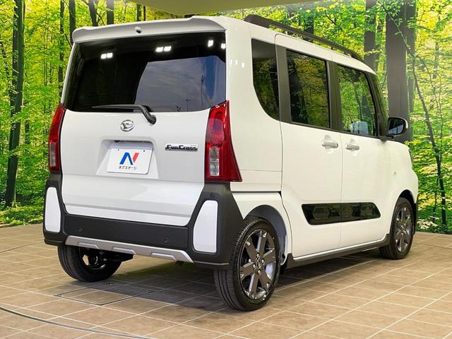 タント ファンクロスターボ　届出済未使用車　両側電動スライドドア　衝突軽減　コーナーセンサー　スマートキー　ＬＥＤヘッド　ルーフレール　オートライト　オートエアコン　純正１５インチアルミ　ＬＥＤフォグ（17枚目）