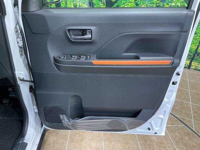 タント ファンクロスターボ　届出済未使用車　両側電動スライドドア　衝突軽減　コーナーセンサー　スマートキー　ＬＥＤヘッド　ルーフレール　オートライト　オートエアコン　純正１５インチアルミ　ＬＥＤフォグ（37枚目）