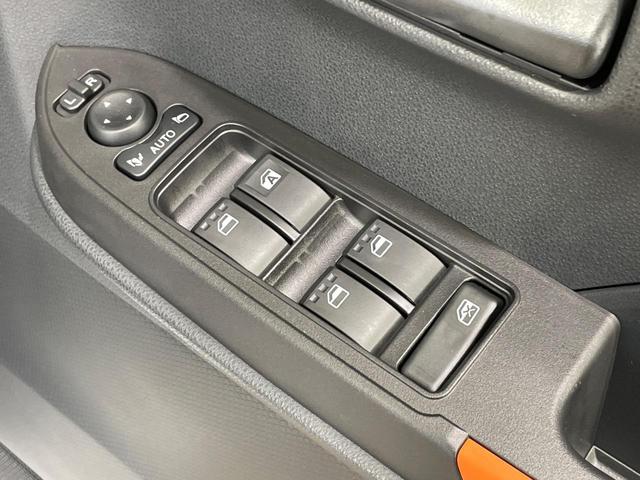 タント ファンクロスターボ　届出済未使用車　両側電動スライドドア　衝突軽減　コーナーセンサー　スマートキー　ＬＥＤヘッド　ルーフレール　オートライト　オートエアコン　純正１５インチアルミ　ＬＥＤフォグ（38枚目）