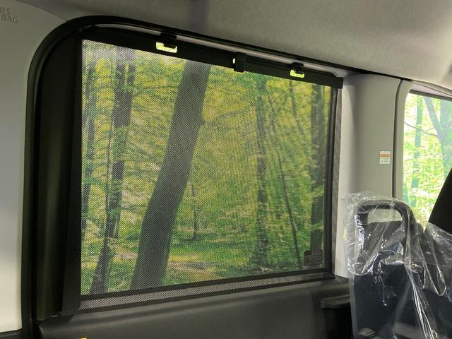 タント ファンクロスターボ　届出済未使用車　両側電動スライドドア　衝突軽減　コーナーセンサー　スマートキー　ＬＥＤヘッド　ルーフレール　オートライト　オートエアコン　純正１５インチアルミ　ＬＥＤフォグ（53枚目）