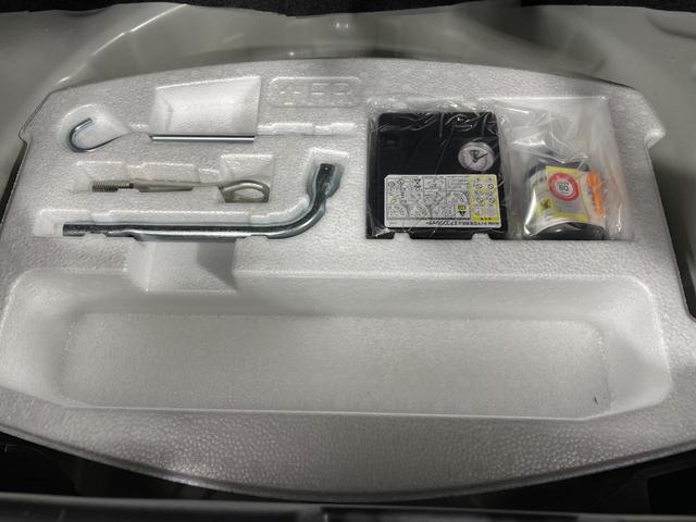 スイフトスポーツ ベースグレード MT車 GReddyエアロ ターボ ナビ バックカメラ 衝突軽減 レーダークルーズ シートヒーター コーナーセンサー スマートキー LEDヘッド オートライト オートエアコン Bluetooth(45枚目)