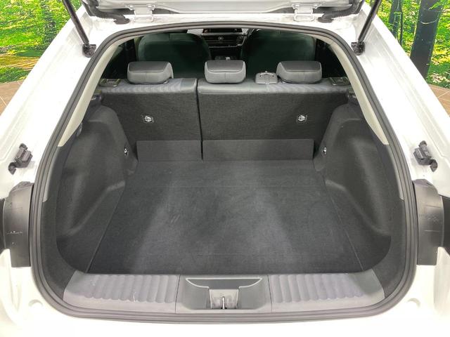 プリウス X 純正8型ナビ バックカメラ 衝突軽減 100V電源 レーダークルーズ ドラレコ コーナーセンサー スマートキー LEDヘッド ETC2.0 オートハイビーム 車線逸脱警報 オートライト(10枚目)