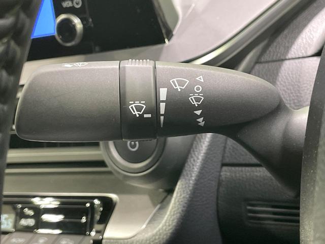 プリウス X 純正8型ナビ バックカメラ 衝突軽減 100V電源 レーダークルーズ ドラレコ コーナーセンサー スマートキー LEDヘッド ETC2.0 オートハイビーム 車線逸脱警報 オートライト(27枚目)