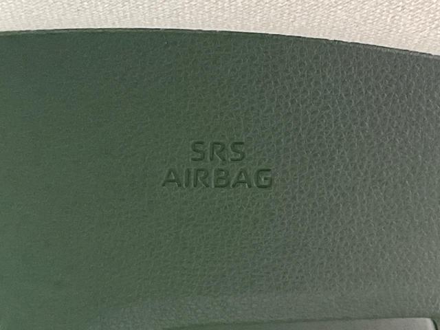 プリウス X 純正8型ナビ バックカメラ 衝突軽減 100V電源 レーダークルーズ ドラレコ コーナーセンサー スマートキー LEDヘッド ETC2.0 オートハイビーム 車線逸脱警報 オートライト(37枚目)