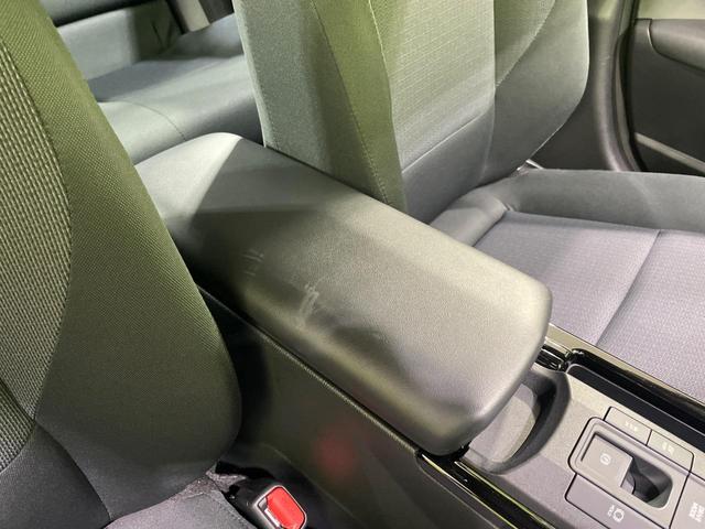 プリウス X 純正8型ナビ バックカメラ 衝突軽減 100V電源 レーダークルーズ ドラレコ コーナーセンサー スマートキー LEDヘッド ETC2.0 オートハイビーム 車線逸脱警報 オートライト(43枚目)