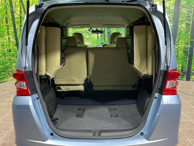 フリード G Lパッケージ ナビ 電動スライドドア ドラレコ ETC オートエアコン Bluetooth CD DVD再生 フルセグ キーレス プライバシーガラス ドアバイザー 電動格納ミラー(11枚目)