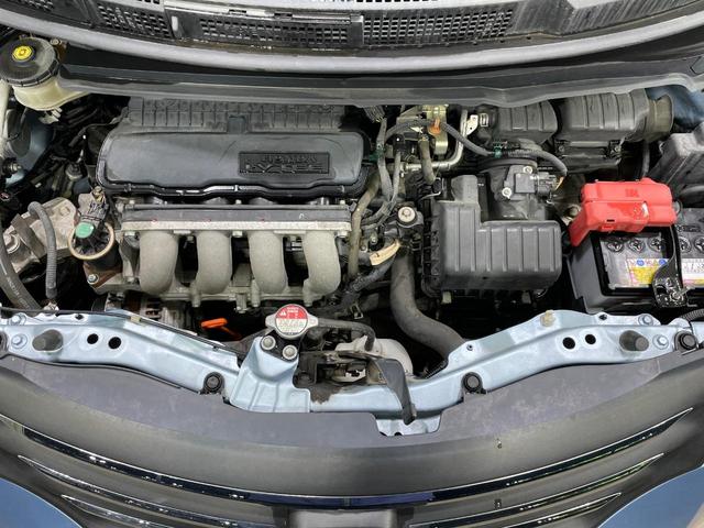 フリード G Lパッケージ ナビ 電動スライドドア ドラレコ ETC オートエアコン Bluetooth CD DVD再生 フルセグ キーレス プライバシーガラス ドアバイザー 電動格納ミラー(19枚目)