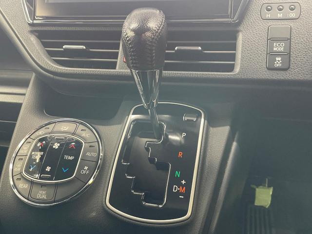 ヴォクシー ＺＳ　煌　両側電動スライドドア　純正１０型ナビ　後席モニター　バックカメラ　衝突軽減　ドラレコ　スマートキー　ＬＥＤヘッド　ＥＴＣ　クルコン　オートライト　デュアルエアコン　Ｂｌｕｅｔｏｏｔｈ　ＤＶＤ再生（25枚目）