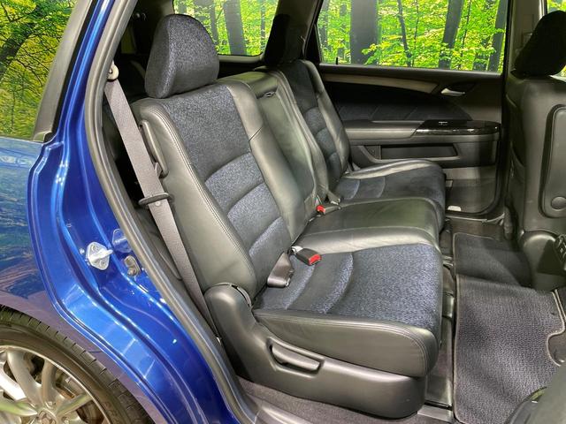 オデッセイ アブソルート　純正８型ナビ　バックカメラ　クルーズコントロール　ＥＴＣ　ドライブレコーダー　ハーフレザーシート　ＨＩＤヘッドライト　純正１７インチＡＷ　オートエアコン　ＣＤ再生　地デジ　ドアバイザー　電動格納ミラー（9枚目）