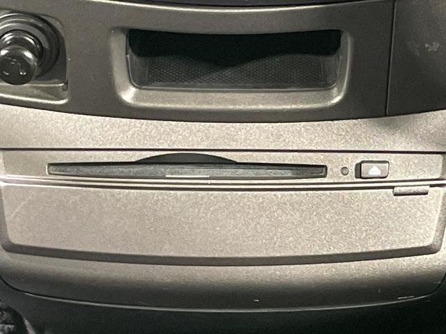 オデッセイ アブソルート　純正８型ナビ　バックカメラ　クルーズコントロール　ＥＴＣ　ドライブレコーダー　ハーフレザーシート　ＨＩＤヘッドライト　純正１７インチＡＷ　オートエアコン　ＣＤ再生　地デジ　ドアバイザー　電動格納ミラー（28枚目）