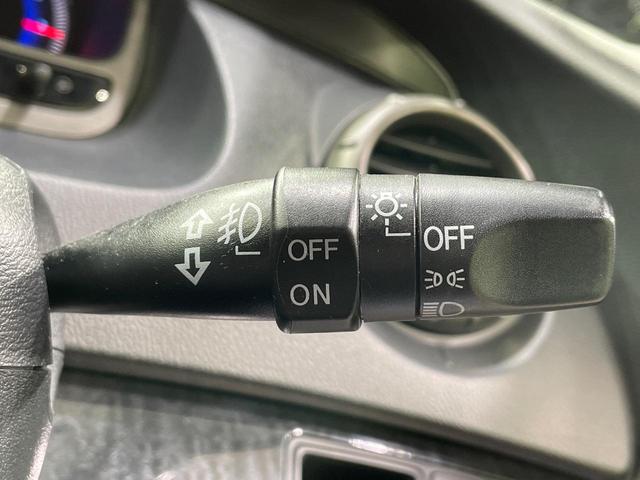 オデッセイ アブソルート　純正８型ナビ　バックカメラ　クルーズコントロール　ＥＴＣ　ドライブレコーダー　ハーフレザーシート　ＨＩＤヘッドライト　純正１７インチＡＷ　オートエアコン　ＣＤ再生　地デジ　ドアバイザー　電動格納ミラー（42枚目）