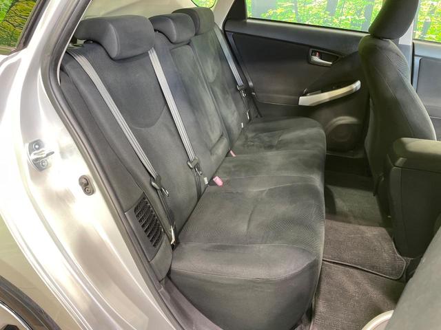 プリウス S 純正ナビ バックカメラ スマートキー HIDヘッド ETC 純正15インチAW オートライト オートエアコン 電動格納ミラー Bluetooth CD DVD再生 フルセグ プライバシーガラス(9枚目)