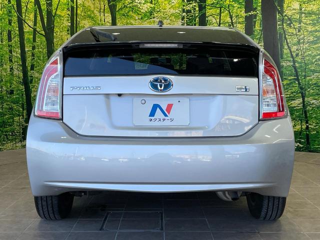 プリウス S 純正ナビ バックカメラ スマートキー HIDヘッド ETC 純正15インチAW オートライト オートエアコン 電動格納ミラー Bluetooth CD DVD再生 フルセグ プライバシーガラス(15枚目)