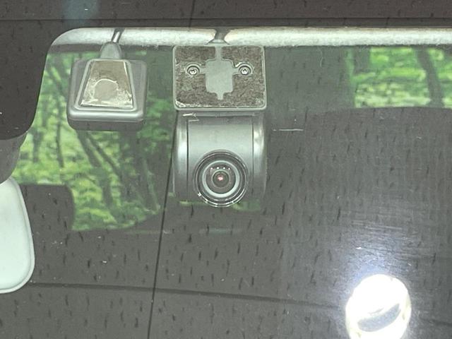 ハスラー Ｊスタイル　純正８型ナビ　バックカメラ　衝突軽減　シートヒーター　ドラレコ　コーナーセンサー　スマートキー　ＬＥＤヘッド　ルーフレール　ＥＴＣ　純正１５インチＡＷ　車線逸脱警報　オートライト　オートエアコン（7枚目）