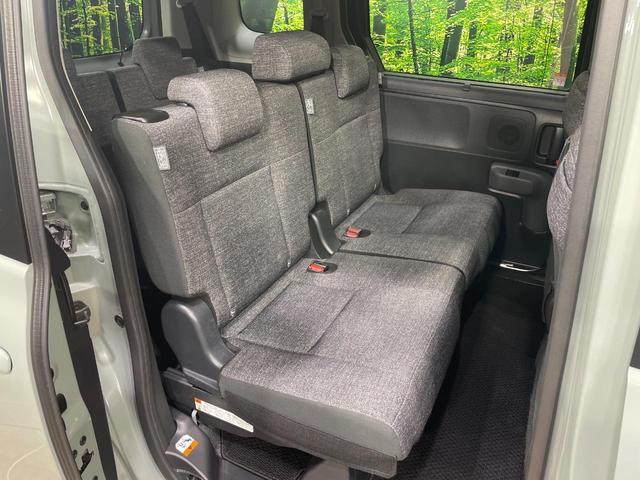 シエンタ ハイブリッドＺ　両側電動スライドドア　純正１０．５型ナビ　全周囲カメラ　衝突軽減　ＢＳＭ　レーダークルーズ　コーナーセンサー　ドラレコ　スマートキー　ＬＥＤヘッド　ＥＴＣ　オートハイビーム　車線逸脱警報　オートライト（9枚目）