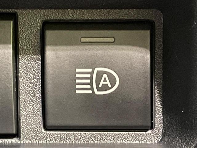 シエンタ ハイブリッドＺ　両側電動スライドドア　純正１０．５型ナビ　全周囲カメラ　衝突軽減　ＢＳＭ　レーダークルーズ　コーナーセンサー　ドラレコ　スマートキー　ＬＥＤヘッド　ＥＴＣ　オートハイビーム　車線逸脱警報　オートライト（37枚目）