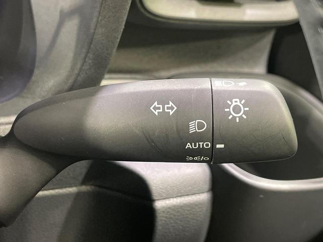 シエンタ ハイブリッドＺ　両側電動スライドドア　純正１０．５型ナビ　全周囲カメラ　衝突軽減　ＢＳＭ　レーダークルーズ　コーナーセンサー　ドラレコ　スマートキー　ＬＥＤヘッド　ＥＴＣ　オートハイビーム　車線逸脱警報　オートライト（46枚目）