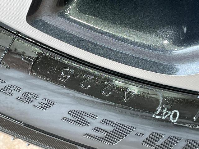 スペーシアカスタム ハイブリッドＸＳ　届出済未使用車　両側電動スライドドア　衝突軽減　アダプティブクルーズ　ステアリングヒーター　ヘッドアップディスプレイ　コーナーセンサー　スマートキー　ＬＥＤヘッド　純正１５インチＡＷ　オートハイビーム（42枚目）