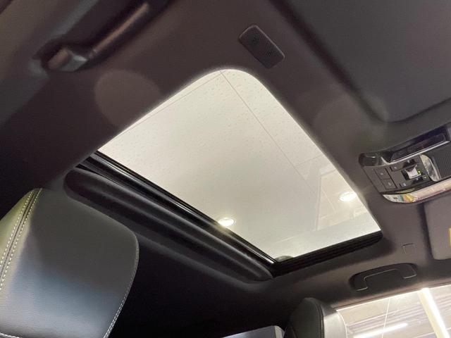 ランドクルーザー２５０ ＶＸ　サンルーフ　純正１２．３型ディスプレイ　全周囲カメラ　衝突軽減　レーダークルーズ　電動リアゲート　黒革シート　ＥＴＣ　快適温熱シート　パワーシート　ステアリングヒーター　コーナーセンサー　ＬＥＤヘッド（3枚目）