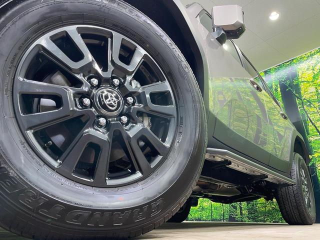 ランドクルーザー２５０ ＶＸ　サンルーフ　純正１２．３型ディスプレイ　全周囲カメラ　衝突軽減　レーダークルーズ　電動リアゲート　黒革シート　ＥＴＣ　快適温熱シート　パワーシート　ステアリングヒーター　コーナーセンサー　ＬＥＤヘッド（14枚目）