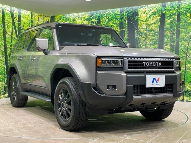 ランドクルーザー２５０ ＶＸ　サンルーフ　純正１２．３型ディスプレイ　全周囲カメラ　衝突軽減　レーダークルーズ　電動リアゲート　黒革シート　ＥＴＣ　快適温熱シート　パワーシート　ステアリングヒーター　コーナーセンサー　ＬＥＤヘッド（17枚目）