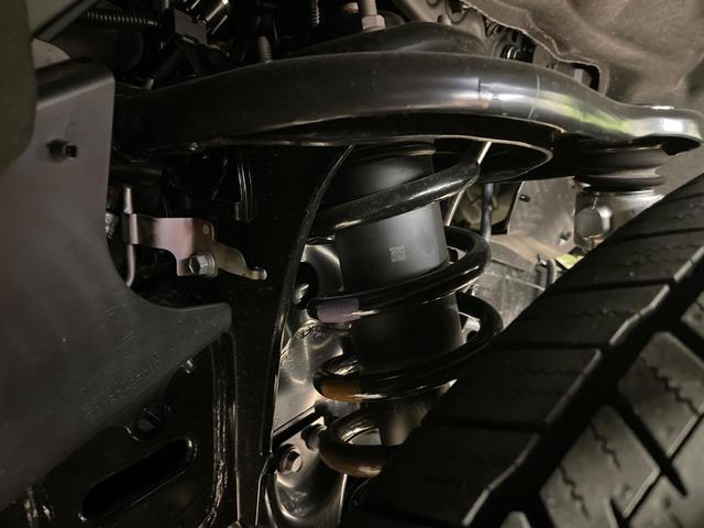 ランドクルーザー２５０ ＶＸ　サンルーフ　純正１２．３型ディスプレイ　全周囲カメラ　衝突軽減　レーダークルーズ　電動リアゲート　黒革シート　ＥＴＣ　快適温熱シート　パワーシート　ステアリングヒーター　コーナーセンサー　ＬＥＤヘッド（21枚目）