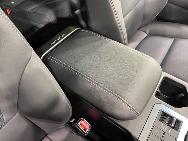 ランドクルーザー２５０ ＶＸ　サンルーフ　純正１２．３型ディスプレイ　全周囲カメラ　衝突軽減　レーダークルーズ　電動リアゲート　黒革シート　ＥＴＣ　快適温熱シート　パワーシート　ステアリングヒーター　コーナーセンサー　ＬＥＤヘッド（26枚目）