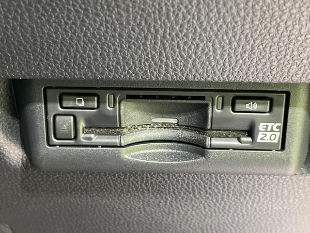 ランドクルーザー２５０ ＶＸ　サンルーフ　純正１２．３型ディスプレイ　全周囲カメラ　衝突軽減　レーダークルーズ　電動リアゲート　黒革シート　ＥＴＣ　快適温熱シート　パワーシート　ステアリングヒーター　コーナーセンサー　ＬＥＤヘッド（30枚目）