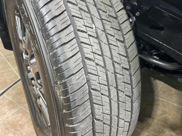 ランドクルーザー２５０ ＶＸ　サンルーフ　純正１２．３型ディスプレイ　全周囲カメラ　衝突軽減　レーダークルーズ　電動リアゲート　黒革シート　ＥＴＣ　快適温熱シート　パワーシート　ステアリングヒーター　コーナーセンサー　ＬＥＤヘッド（73枚目）