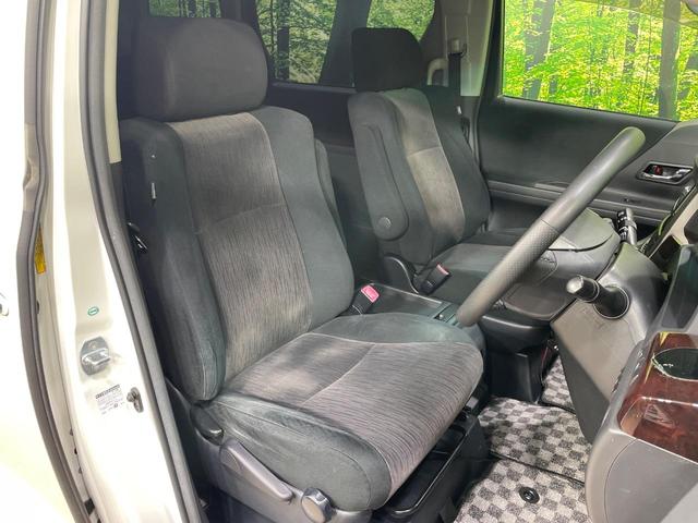 ヴェルファイア ２．４Ｚ　ＳＤナビ　両側電動スライドドア　バックカメラ　コーナーセンサー　スマートキー　ＨＩＤヘッド　オートライト　デュアルエアコン　リアエアコン　Ｂｌｕｅｔｏｏｔｈ　ＣＤ　ＤＶＤ再生（8枚目）