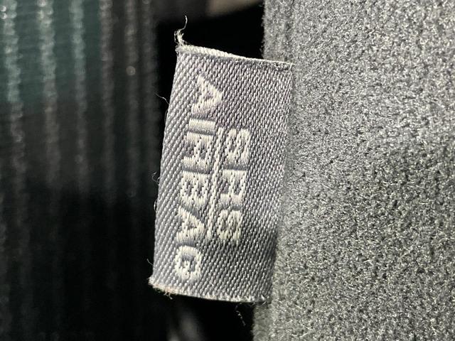 ヴェルファイア ２．４Ｚ　ＳＤナビ　両側電動スライドドア　バックカメラ　コーナーセンサー　スマートキー　ＨＩＤヘッド　オートライト　デュアルエアコン　リアエアコン　Ｂｌｕｅｔｏｏｔｈ　ＣＤ　ＤＶＤ再生（39枚目）