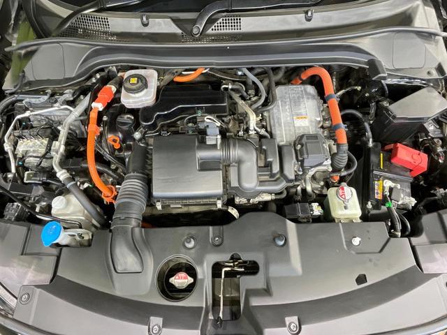 ヴェゼル ｅ：ＨＥＶ　ＰＬａＹ　純正９型ナビ　バックカメラ　衝突軽減　レーダークルーズ　ハーフレザーシート　ドラレコ　デジタルインナーミラー　ＬＥＤヘッド　ＥＴＣ２．０　純正１８インチＡＷ　オートハイビーム（18枚目）