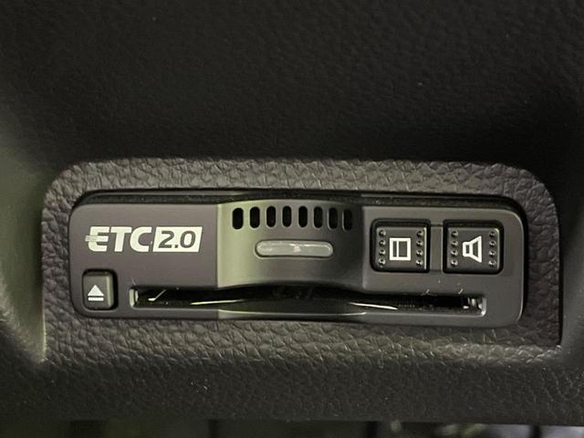 ヴェゼル ｅ：ＨＥＶ　ＰＬａＹ　純正９型ナビ　バックカメラ　衝突軽減　レーダークルーズ　ハーフレザーシート　ドラレコ　デジタルインナーミラー　ＬＥＤヘッド　ＥＴＣ２．０　純正１８インチＡＷ　オートハイビーム（38枚目）