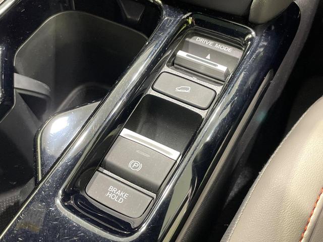 ヴェゼル ｅ：ＨＥＶ　ＰＬａＹ　純正９型ナビ　バックカメラ　衝突軽減　レーダークルーズ　ハーフレザーシート　ドラレコ　デジタルインナーミラー　ＬＥＤヘッド　ＥＴＣ２．０　純正１８インチＡＷ　オートハイビーム（41枚目）